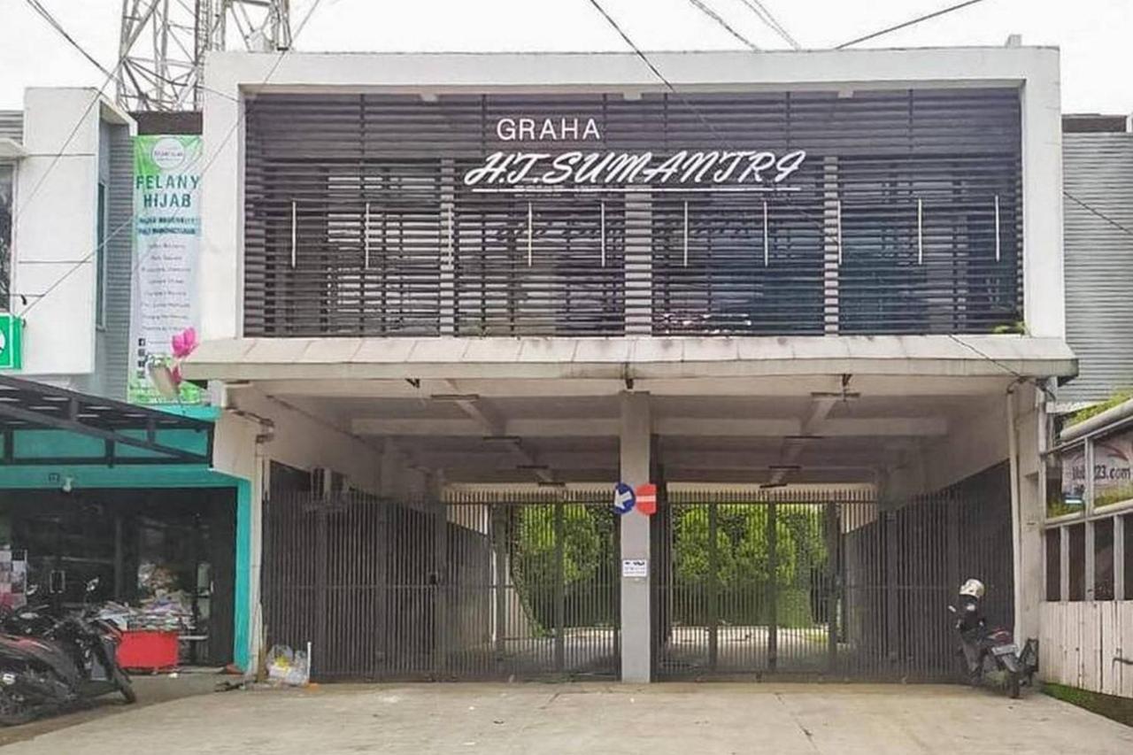 Graha Ht Sumantri Mitra Reddoorz Hotel Tasikmalaya Exterior photo